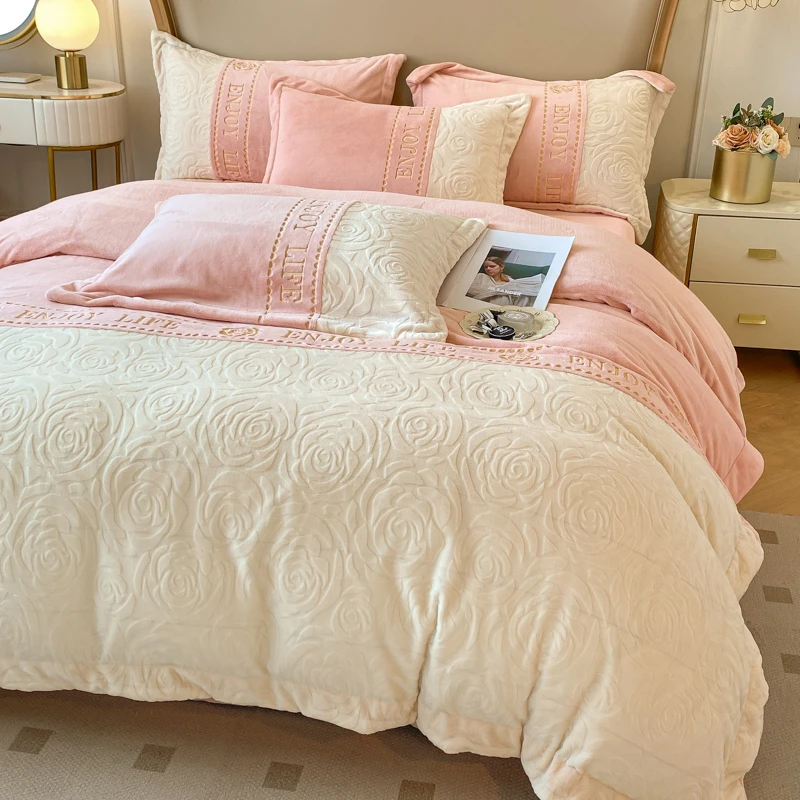 2023秋冬加厚牛奶绒高端床单被套雕花绣花牛奶绒四件套-克洛娜