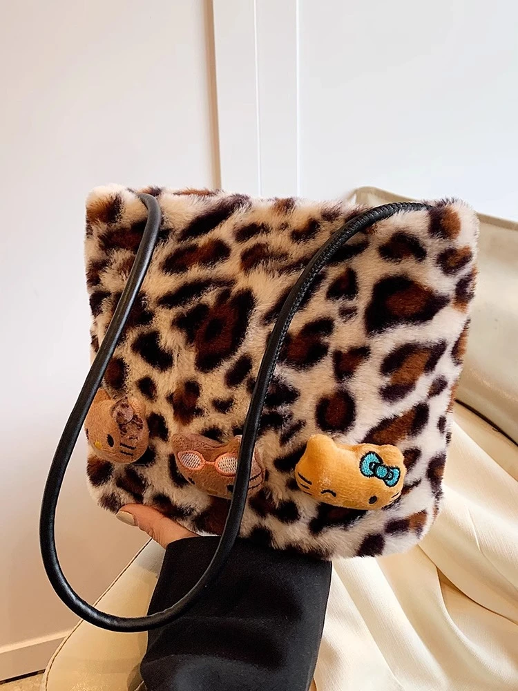 时尚豹纹水桶包女韩版潮流洋气单肩包2025春夏新款小众设计高级感