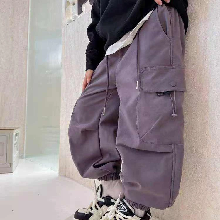 8113韩版2024冬季儿童时尚潮流百搭休闲紫色/黑色一体绒工装裤