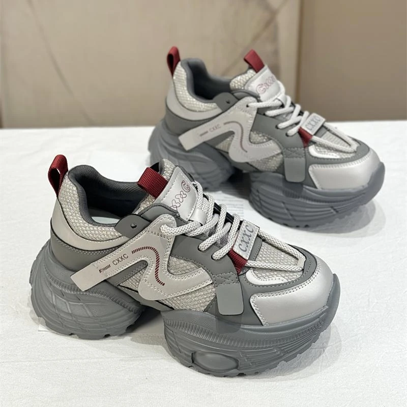 真皮时髦爆款洋气老爹鞋女2025新款春冬松糕厚底学院风厚底休闲鞋