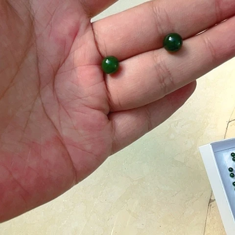 和田玉（碧玉）耳饰银S925镶嵌