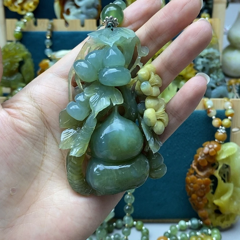 【闪购商品】蛇纹石玉挂件未镶嵌我****己