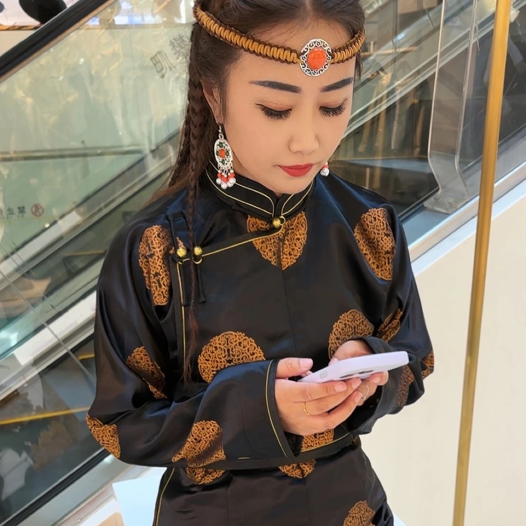 手工定制高端蒙古袍2