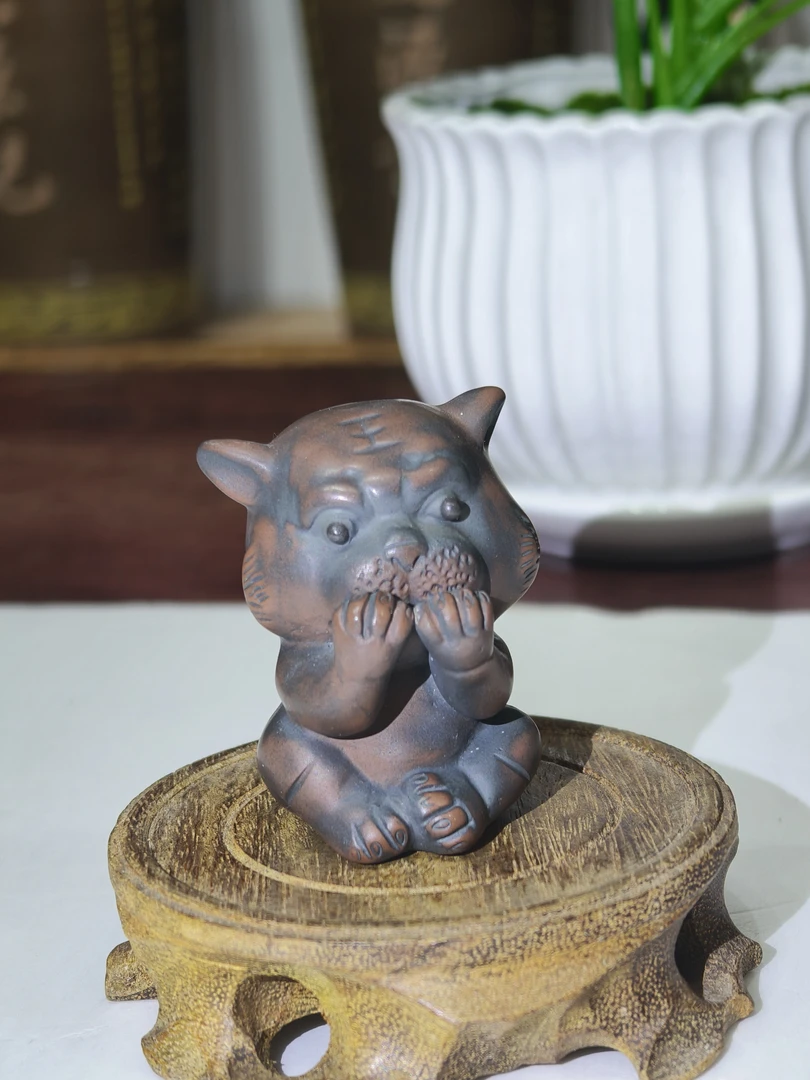 坭兴陶老虎茶宠 茶桌摆件