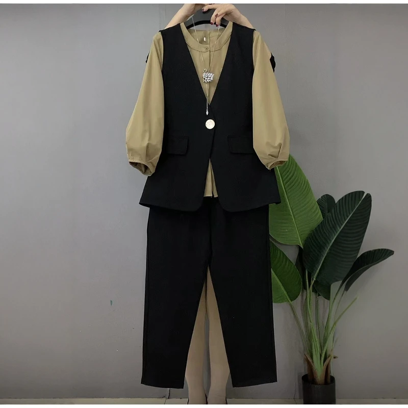 高级感时尚套装女早春2025年新款胖mm显瘦遮肉洋气休闲百搭三件套