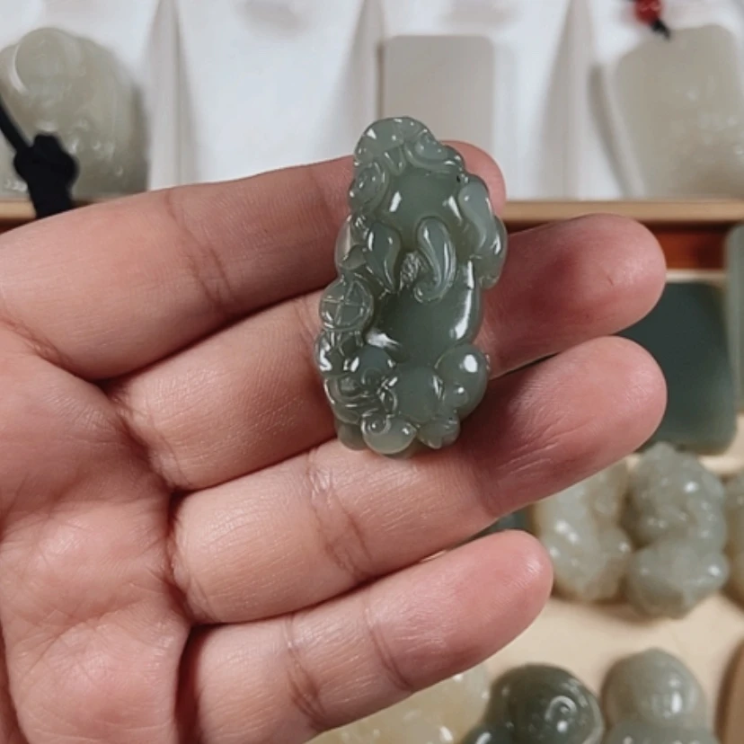 【闪购商品】和田玉颈饰未镶嵌