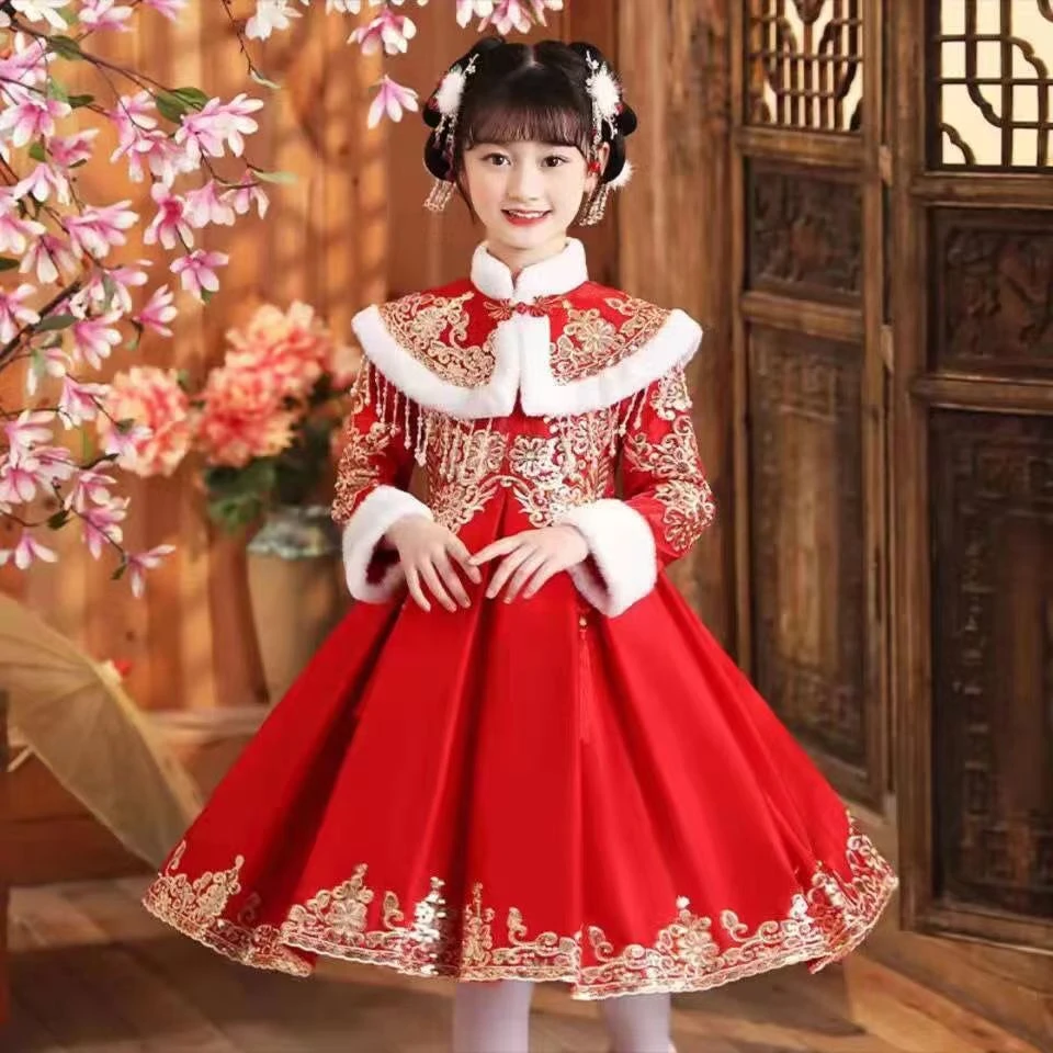 035云肩珠子红色拜年服连衣裙