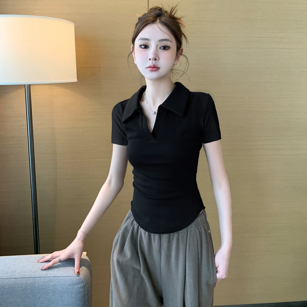 HTKD黑色polo领短袖t恤女夏2025新款弧形下摆设计感小众修身显瘦