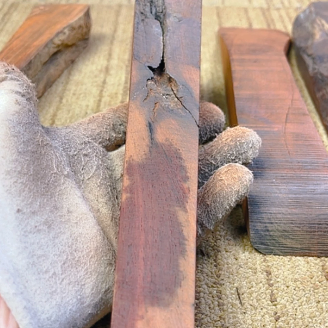 【闪购商品】红贵宝玉*