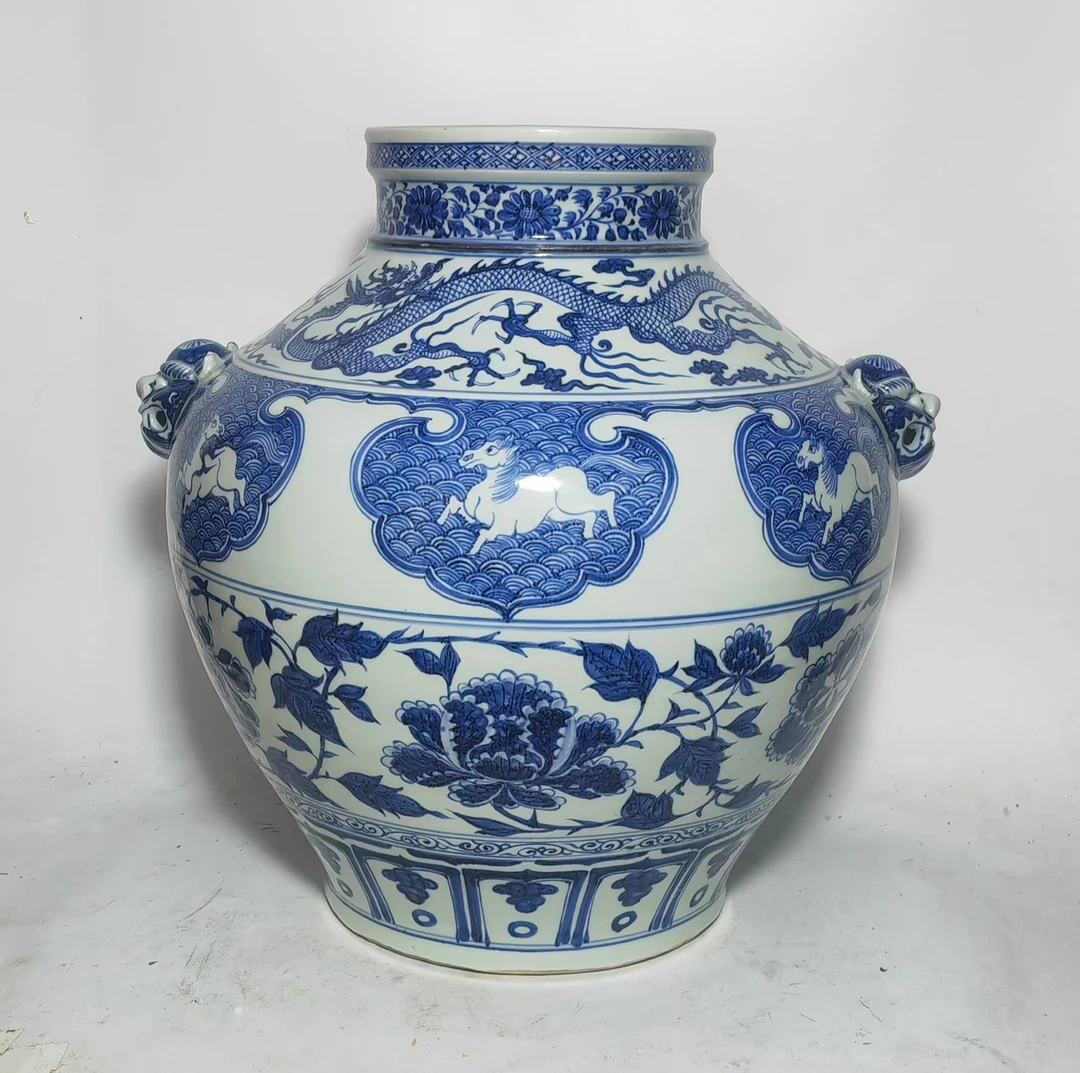 青花龙纹牡丹兽耳大罐陶瓷摆件