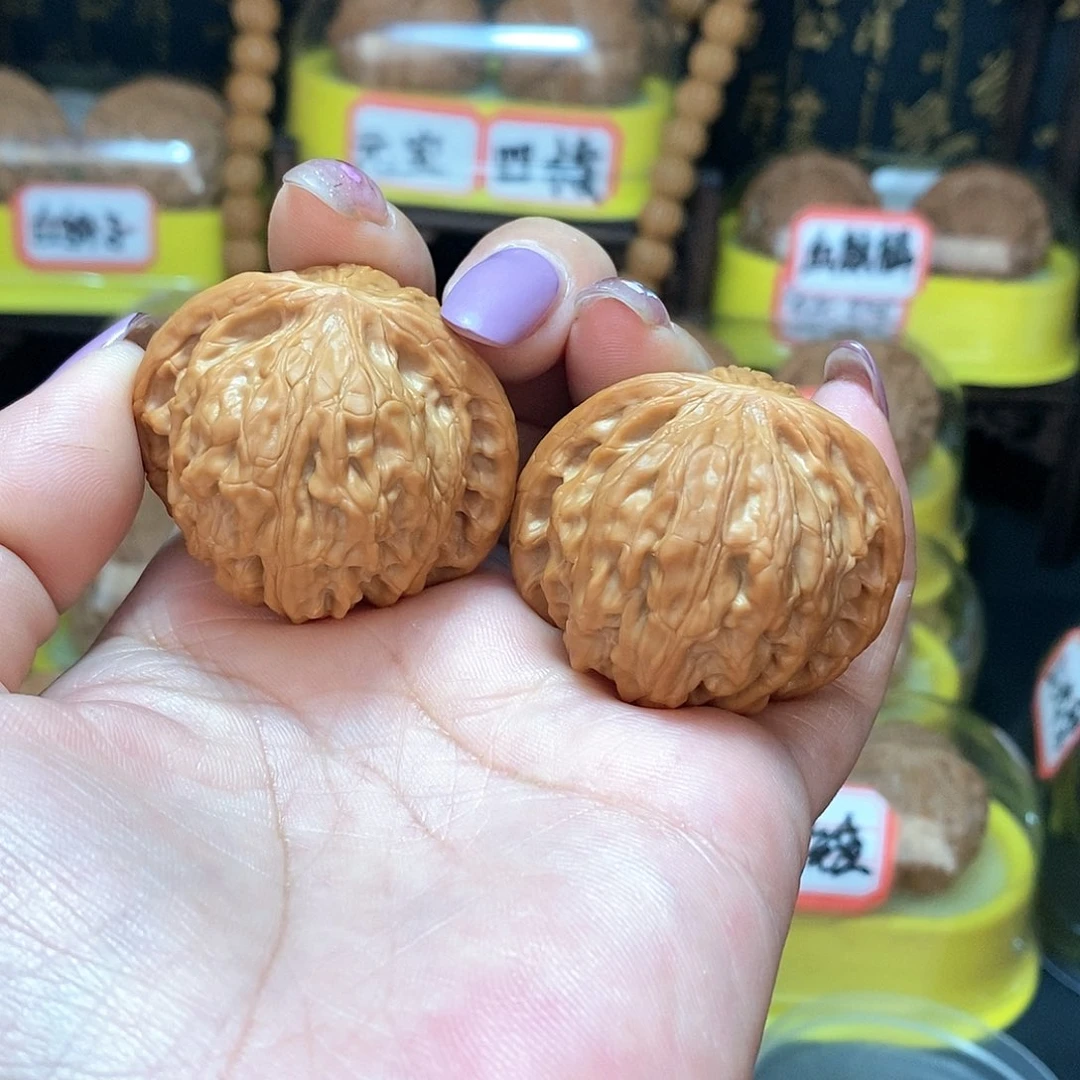 文玩核桃把件魁***补小磨盘