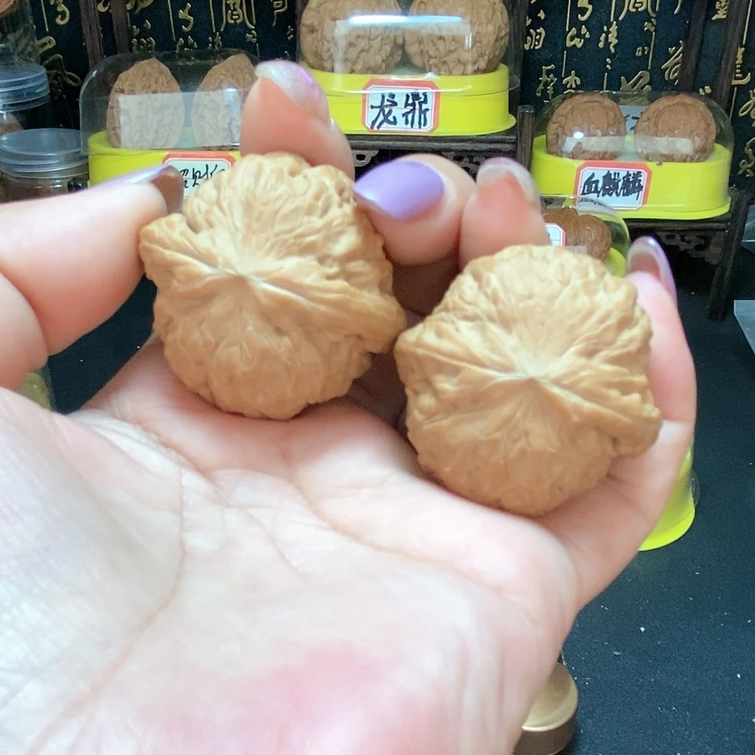 文玩核桃把件7号铁锤妹妹37.5尺全品