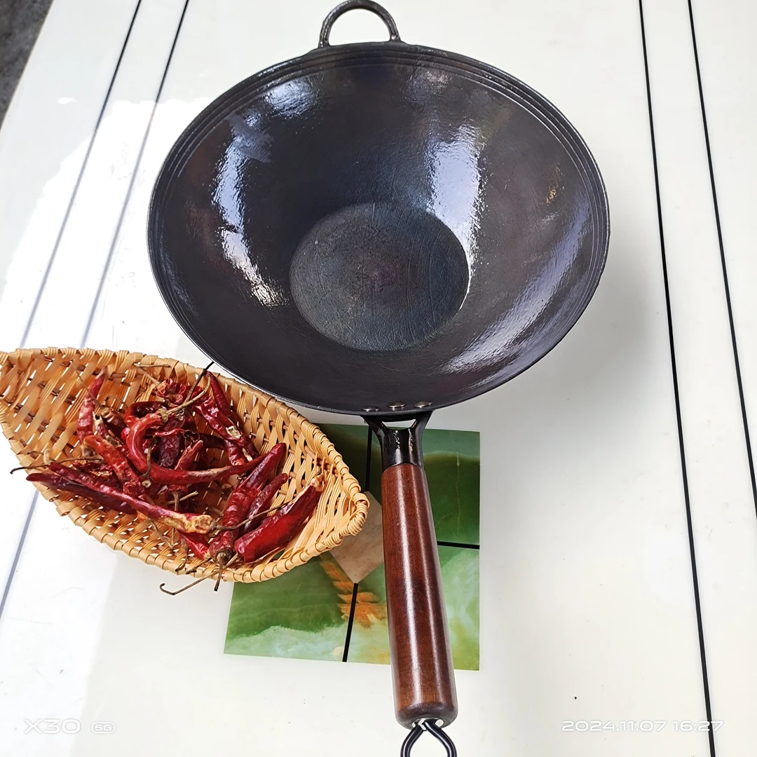 老式手柄平底锅炒菜家用炒菜锅家用不粘锅不粘锅