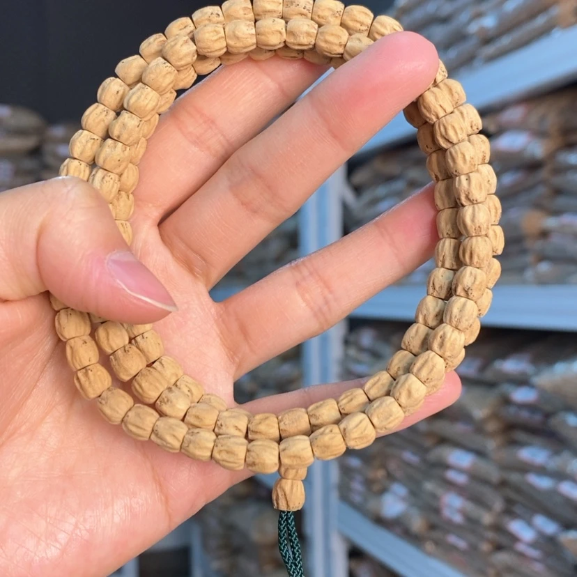 【闪购商品】柏香籽/百香籽吊坠