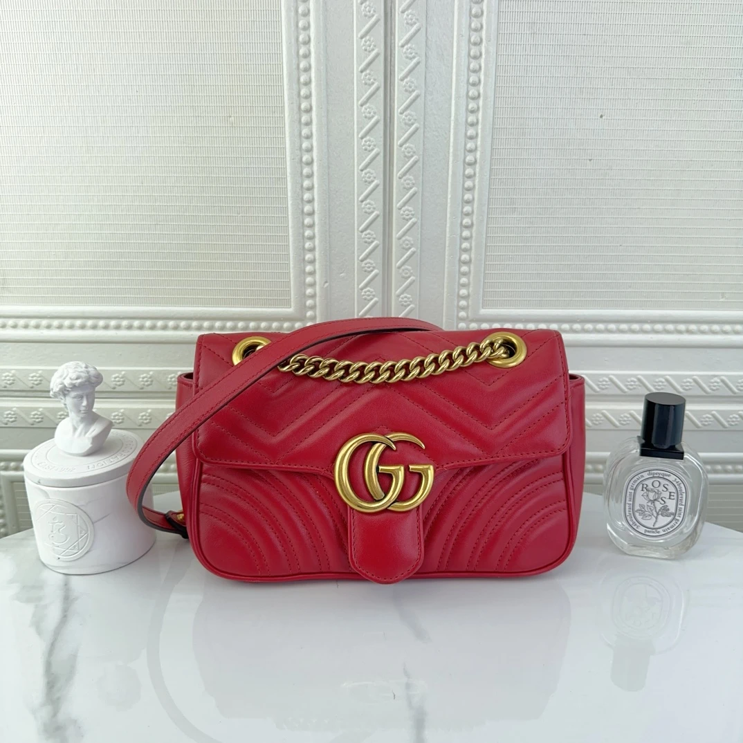 99新 GUCCI/古驰 女士时尚经典红色马蒙22链条斜挎单肩包二奢包包