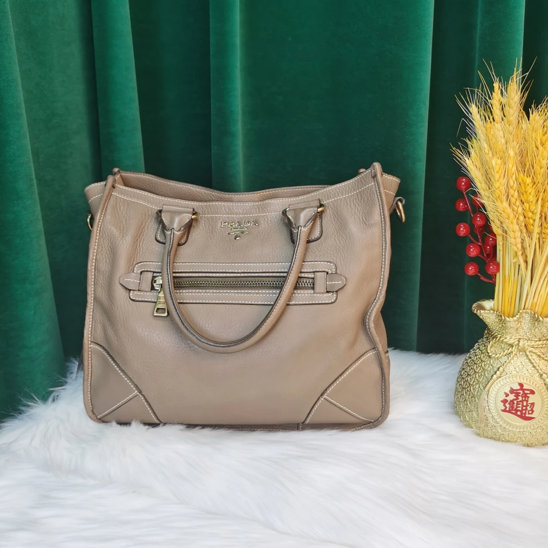 95新 Prada/普拉达 女士时尚经典牛皮手拎两用单肩斜跨包二奢包包
