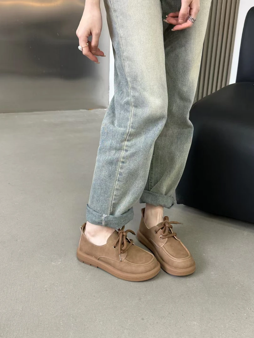 秋季休闲勃肯鞋，软底软皮，时尚百搭