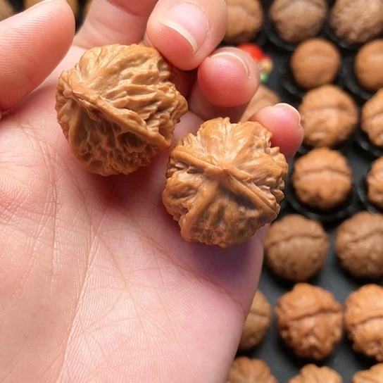 文玩核桃把件小*叶文玩