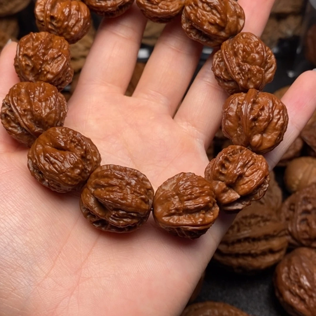 【闪购商品】桃核把件晃**悠