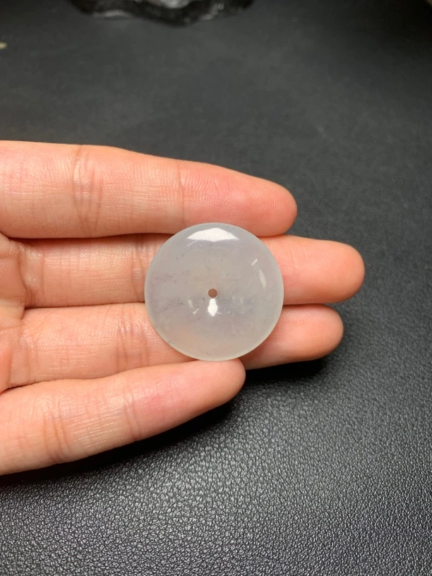 冰胶种乌鸡平安扣 直径25.9 厚度4.1