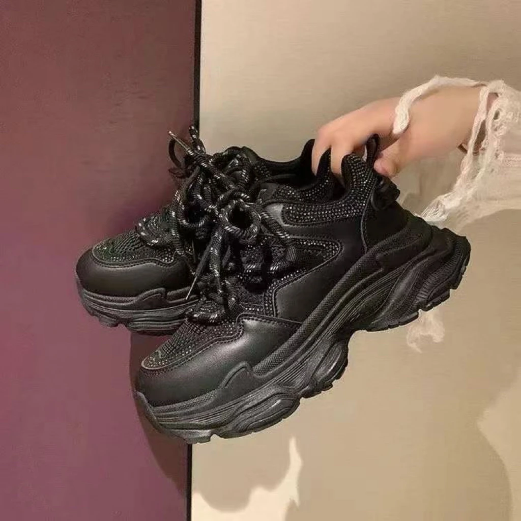 厚底老爹鞋女款2024秋季新款轻便内增高休闲运动鞋百搭黑色鞋子