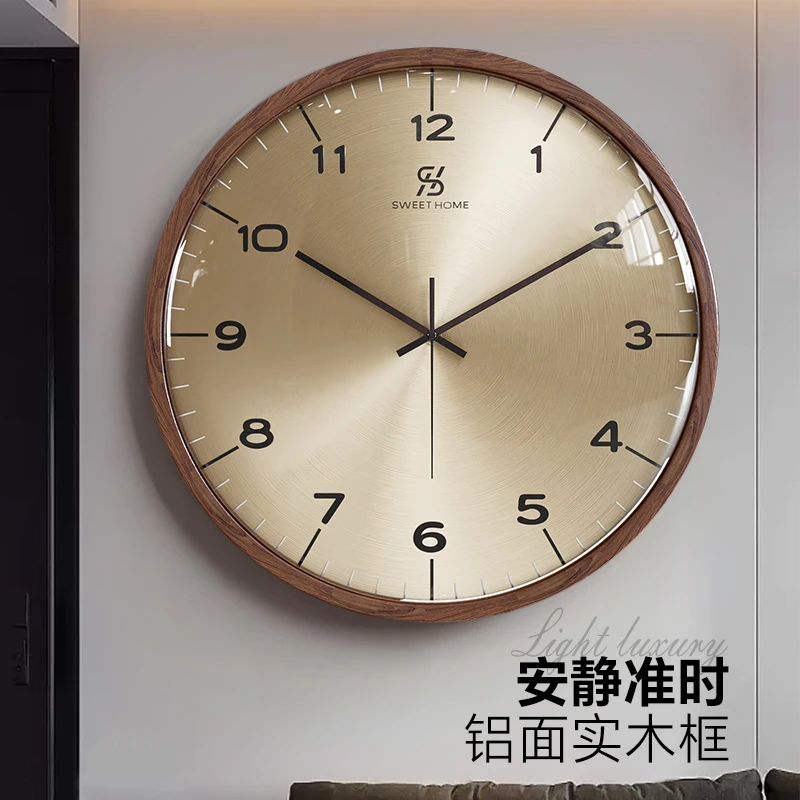 时尚家用钟表实木静音时钟卧室挂表创意装饰挂墙石英钟轻奢挂钟