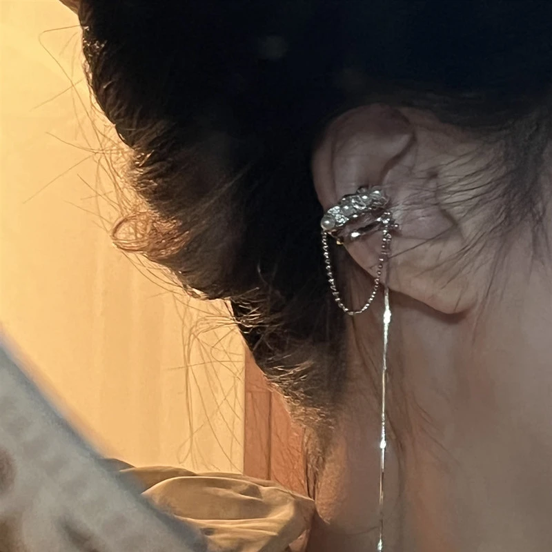 铁合金耳饰 法式轻奢小众设计师耳骨夹高级感长款无耳洞耳夹