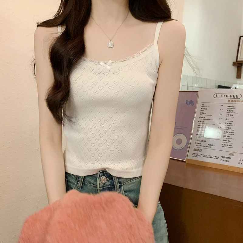 BM风蕾丝拼接打底吊带背心女2024新款镂空爱心内搭蝴蝶结修身上衣
