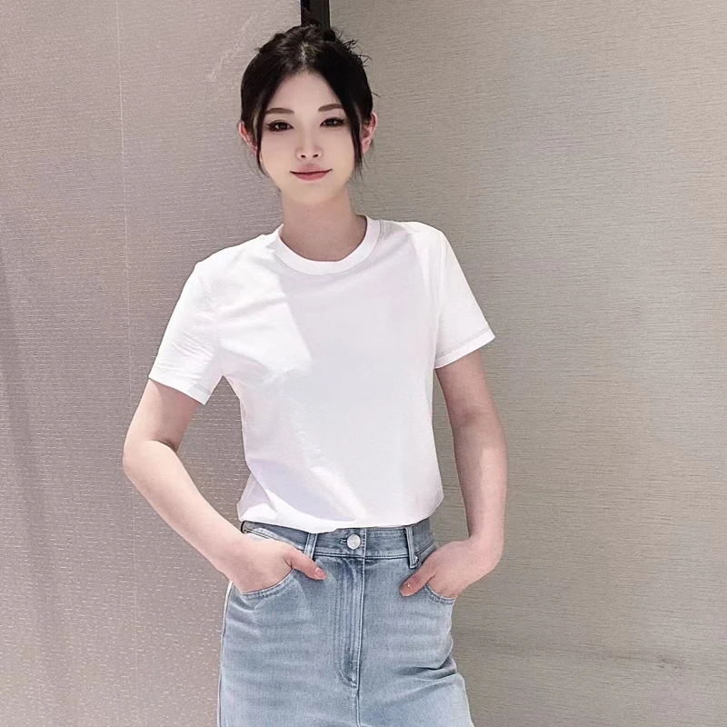 衣依阿家5301025夏季休闲时尚简约明线装饰圆领短袖明星T恤