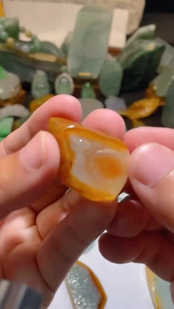 【闪购商品】定制翡翠未镶嵌翡翠