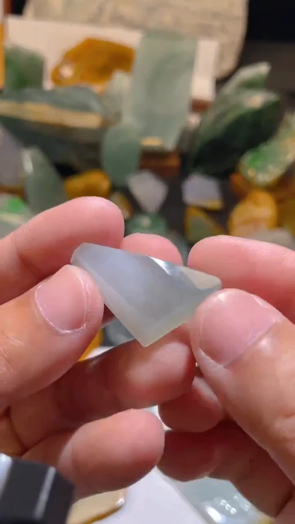 【闪购商品】定制翡翠未镶嵌翡翠