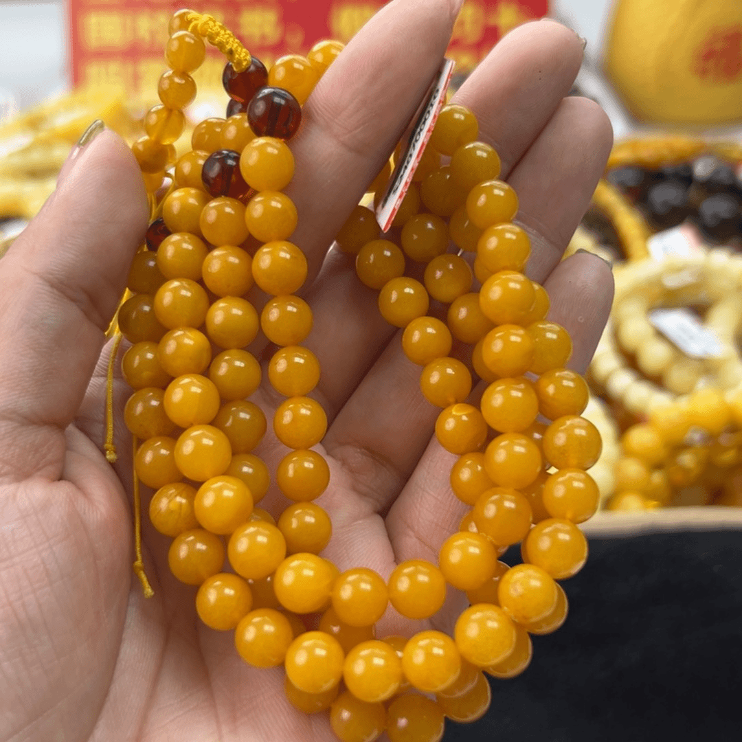 琥珀珠宝奇石未镶嵌