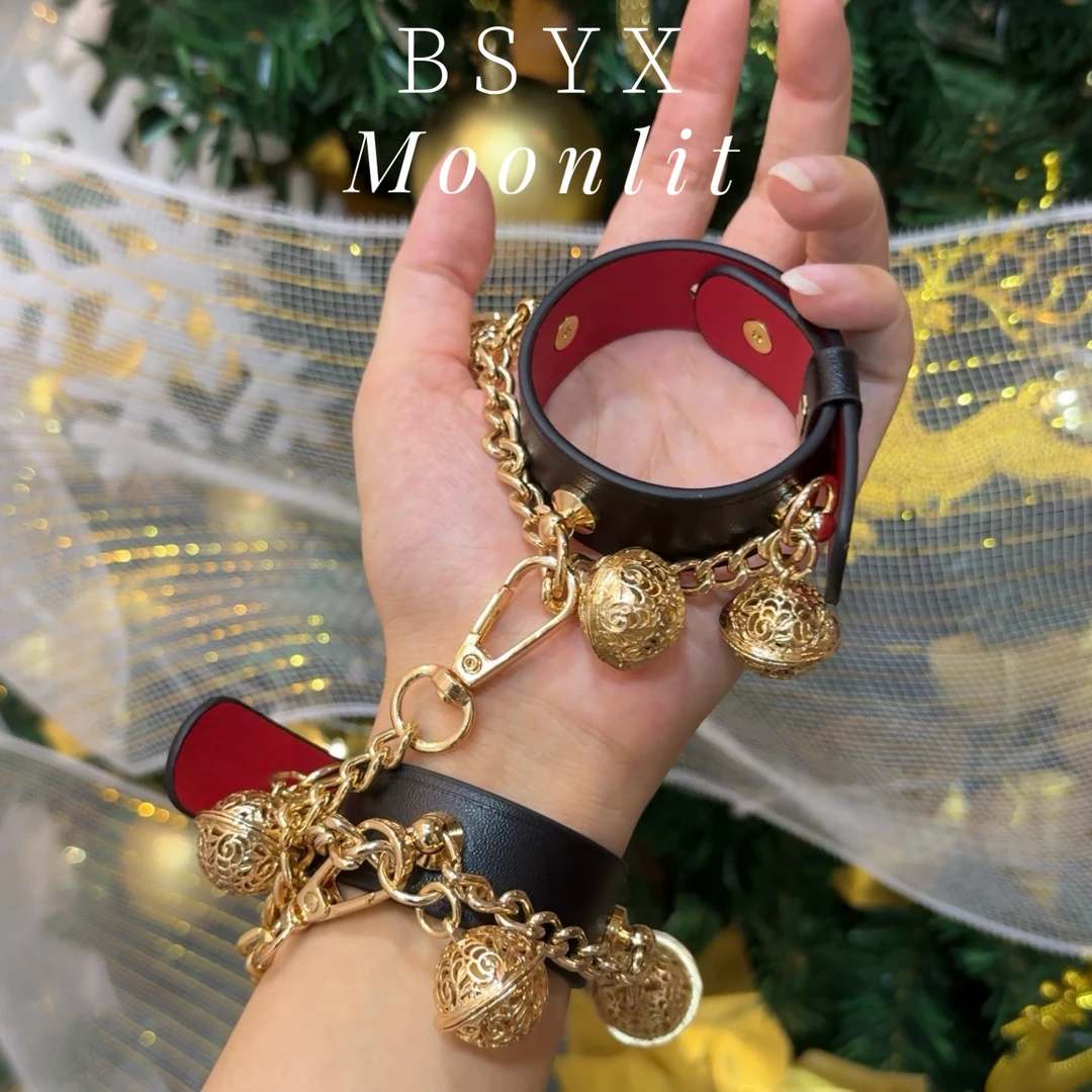 合成金属皮质手链 半熟月下黑红铃铛牛皮一步一响可连接手环脚环