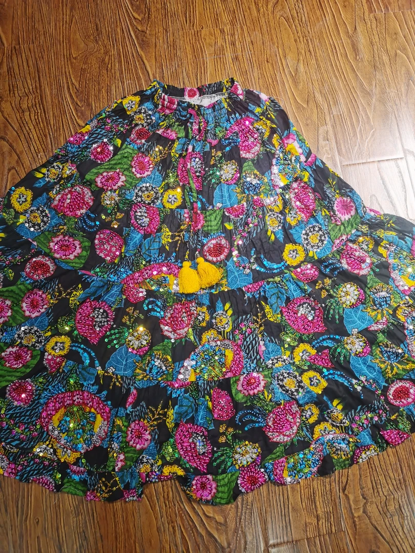 泰国手工钉珠半身裙