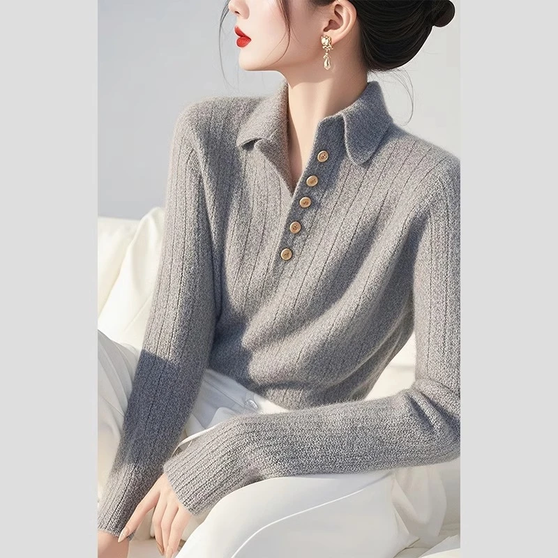 高级感超好看灰色翻领毛衣女2024秋冬新款慵懒风软糯内搭针织上衣