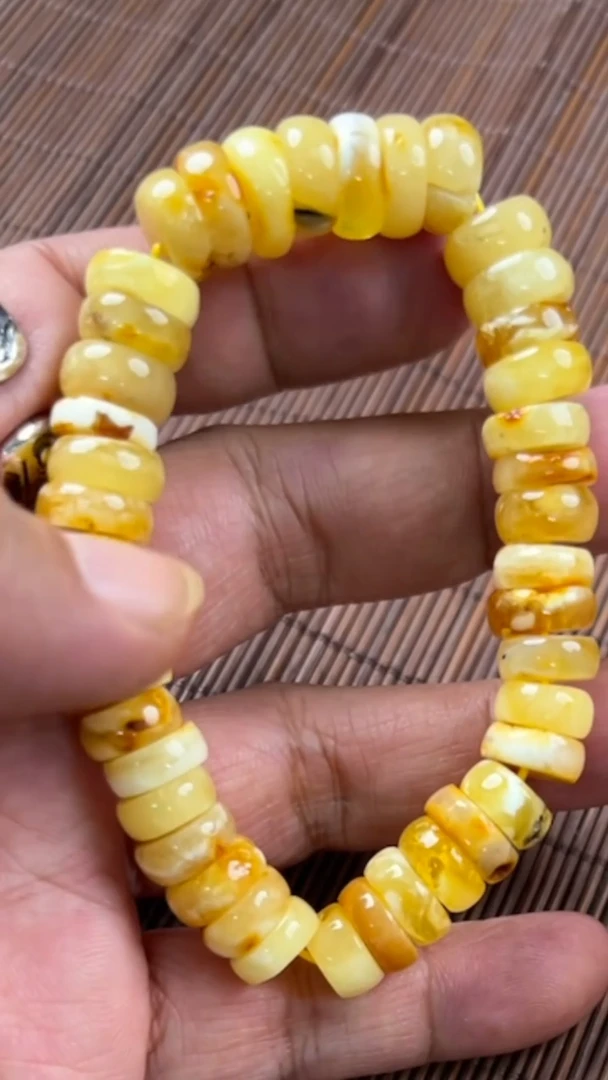 【闪购商品】琥珀手串未镶嵌原矿手串