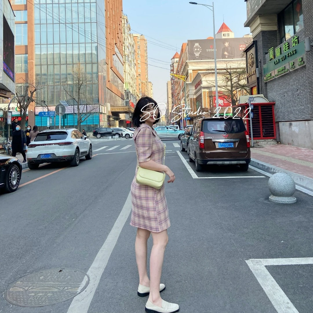 花房姑娘粉色格子连衣裙 卡码拍大