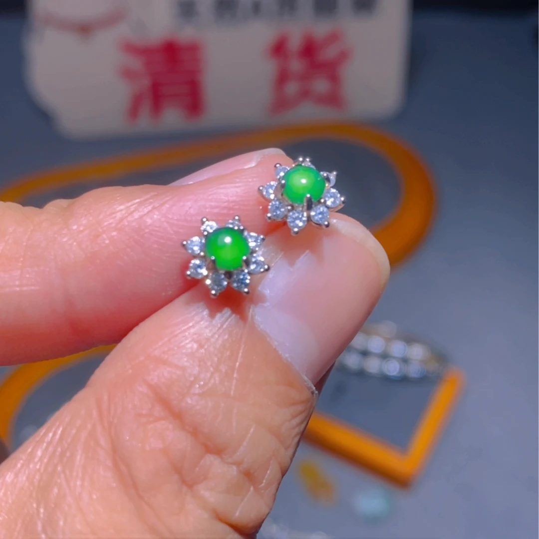 翡翠满色蛋面女生耳钉简约