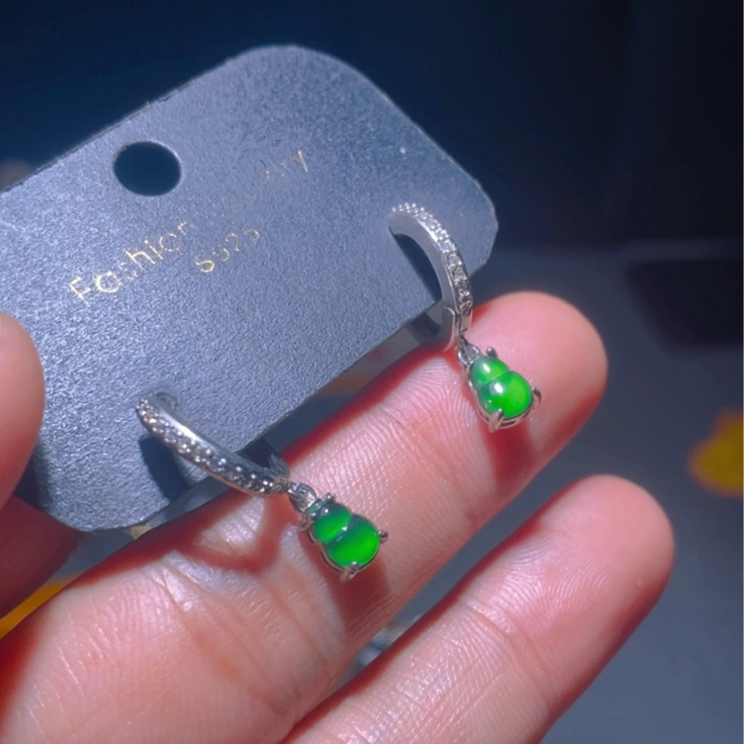 翡翠满色葫芦耳坠女生时尚耳饰