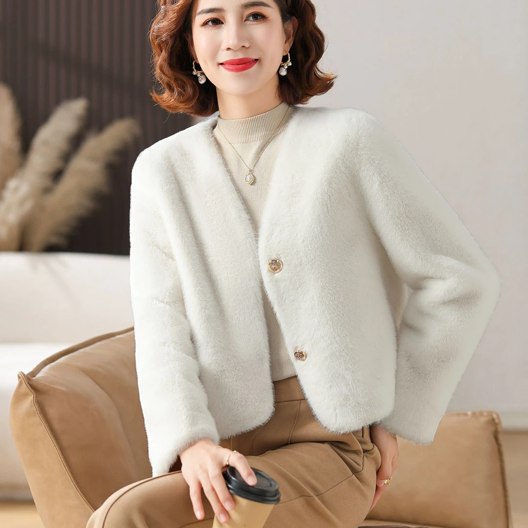 妈妈装秋冬皮毛一体外套减龄短款外套