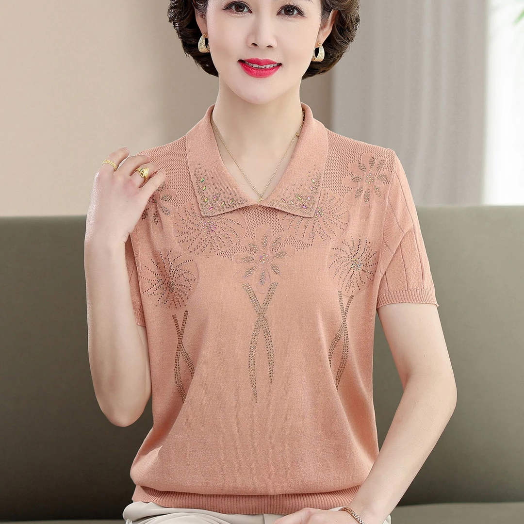 新款妈妈夏装短袖翻领T恤时尚洋气冰丝小衫中老年女装薄上衣套装