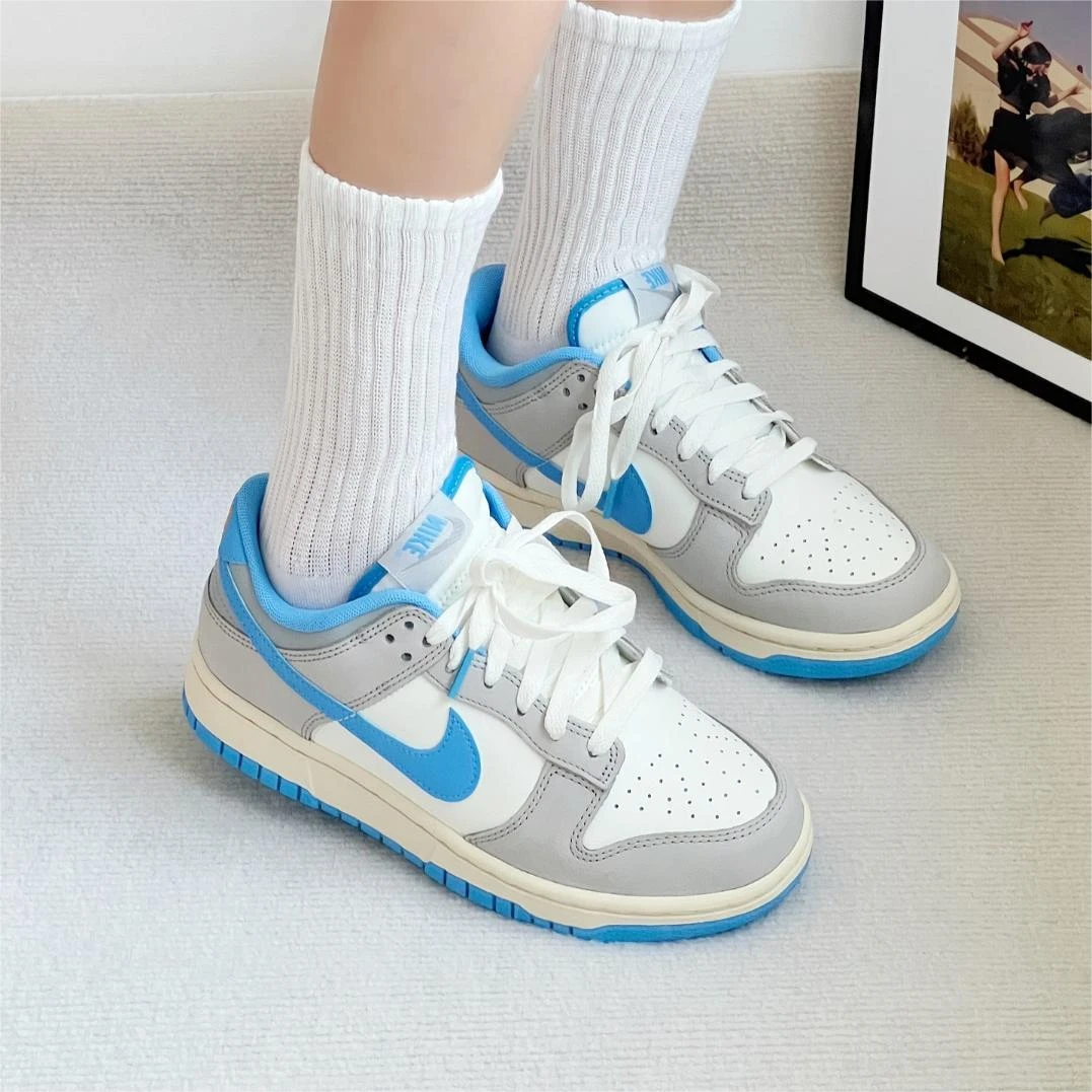 Nike/耐克 Dunk Low 男女同款 防滑耐磨 低帮休闲板鞋FN7488-133