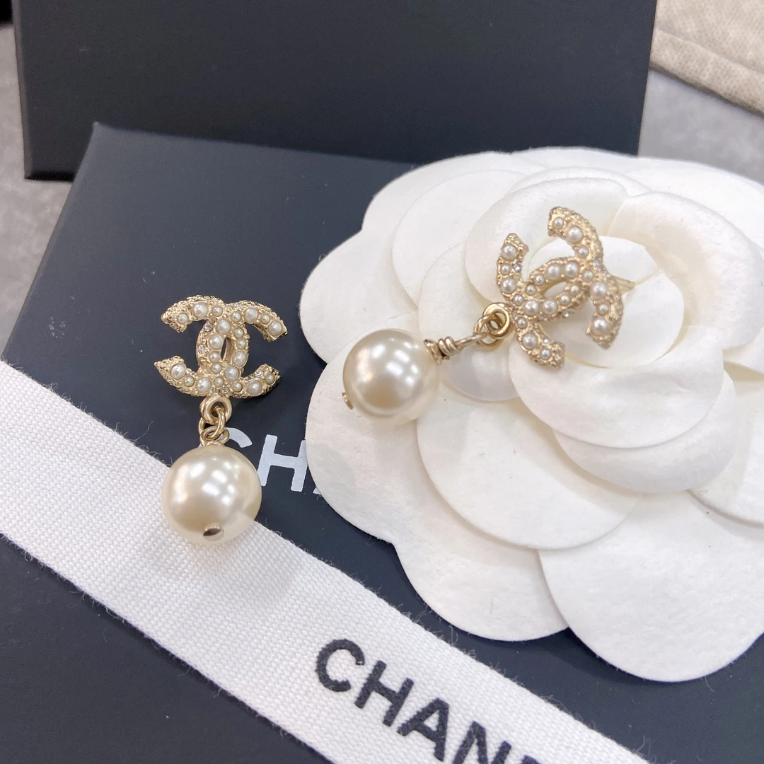 未使用 Chanel/香奈儿 百搭款珍珠小香风百周年百搭耳坠