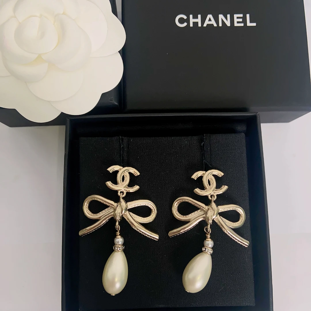 99新 Chanel/香奈儿 轻奢优雅丝带巴洛克珍珠耳钉22s