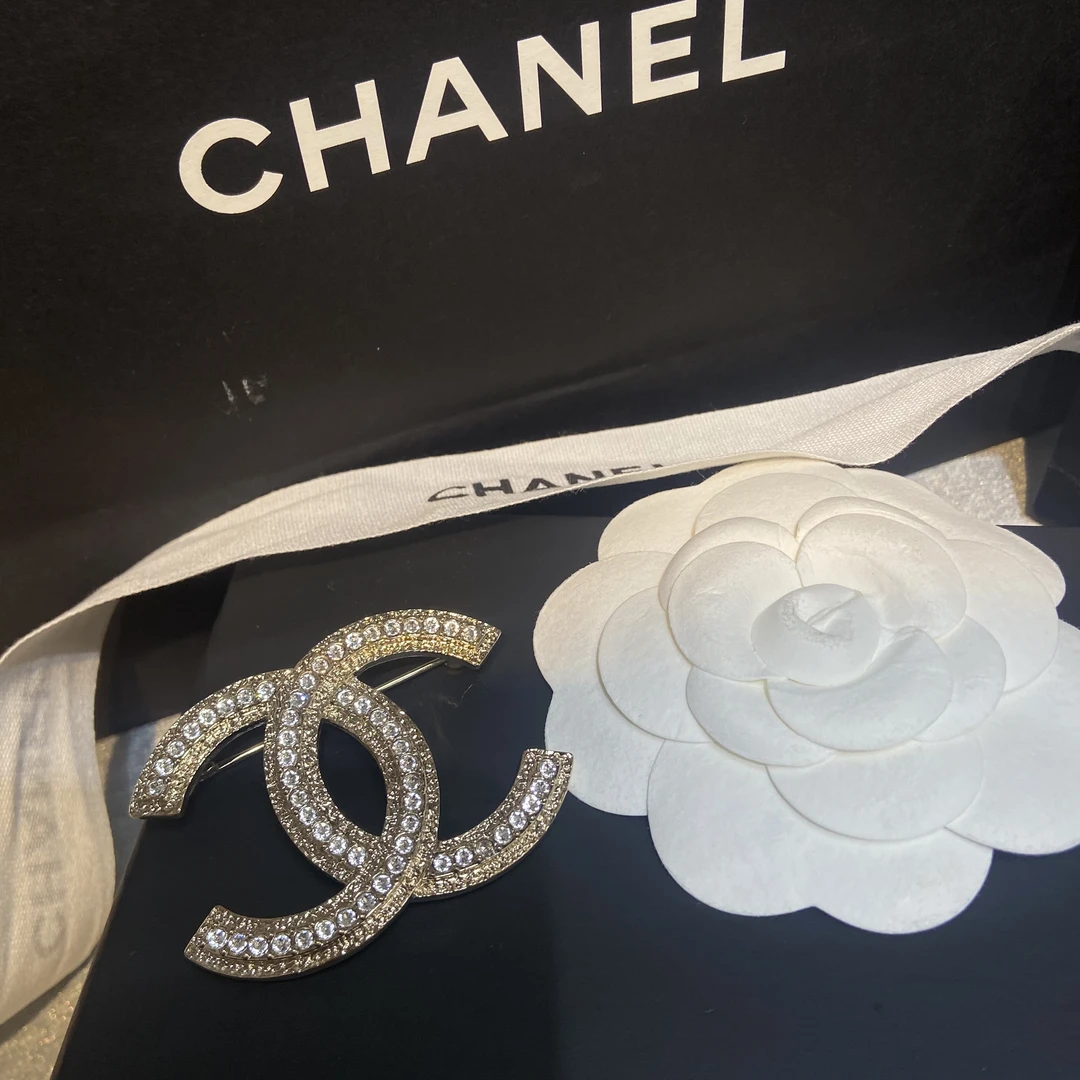 全新未使用 Chanel/香奈儿 时尚 经典 满钻 香槟金 水钻 胸针 19K