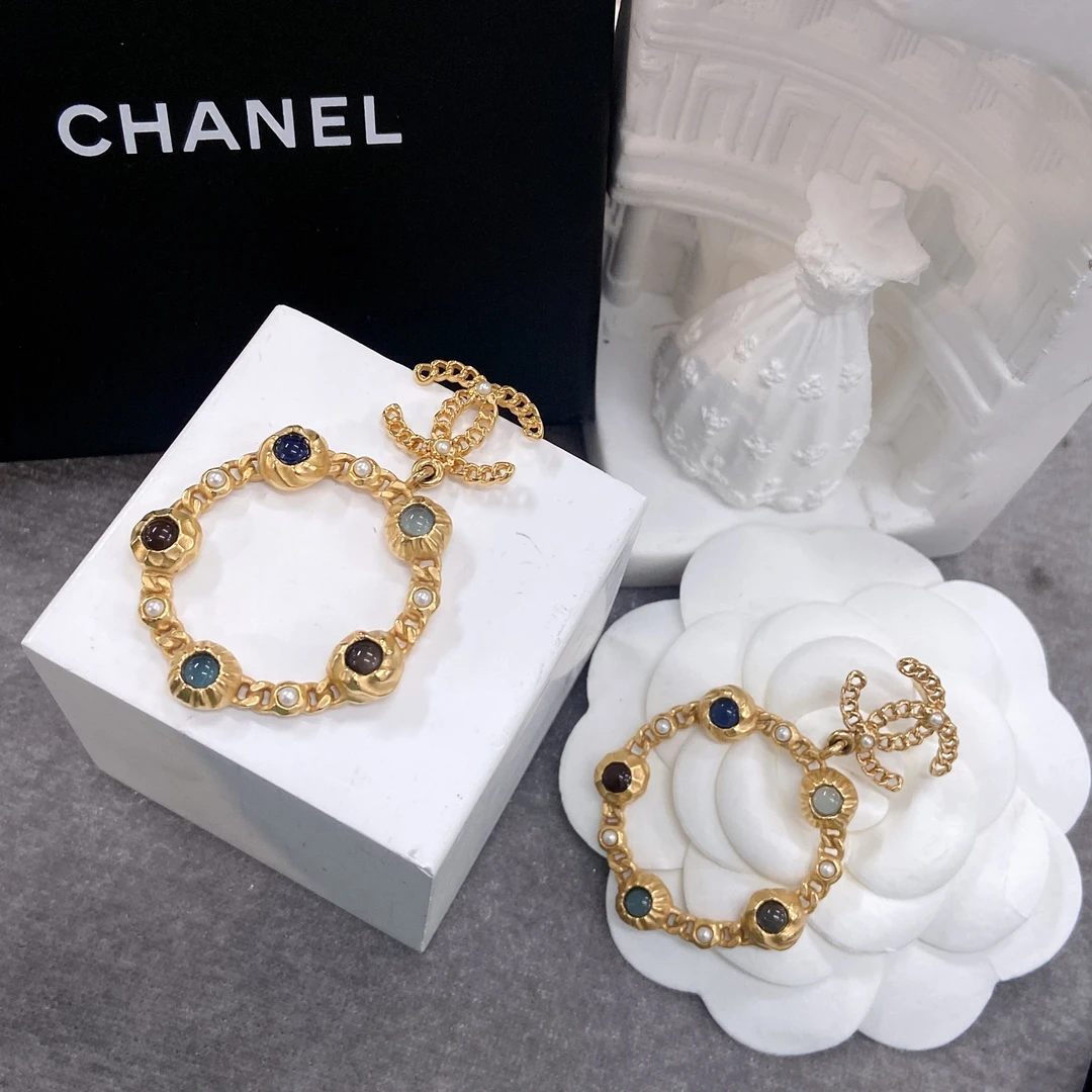 99新 Chanel/香奈儿 百搭款复古琉璃镂空耳圈耳钉18K