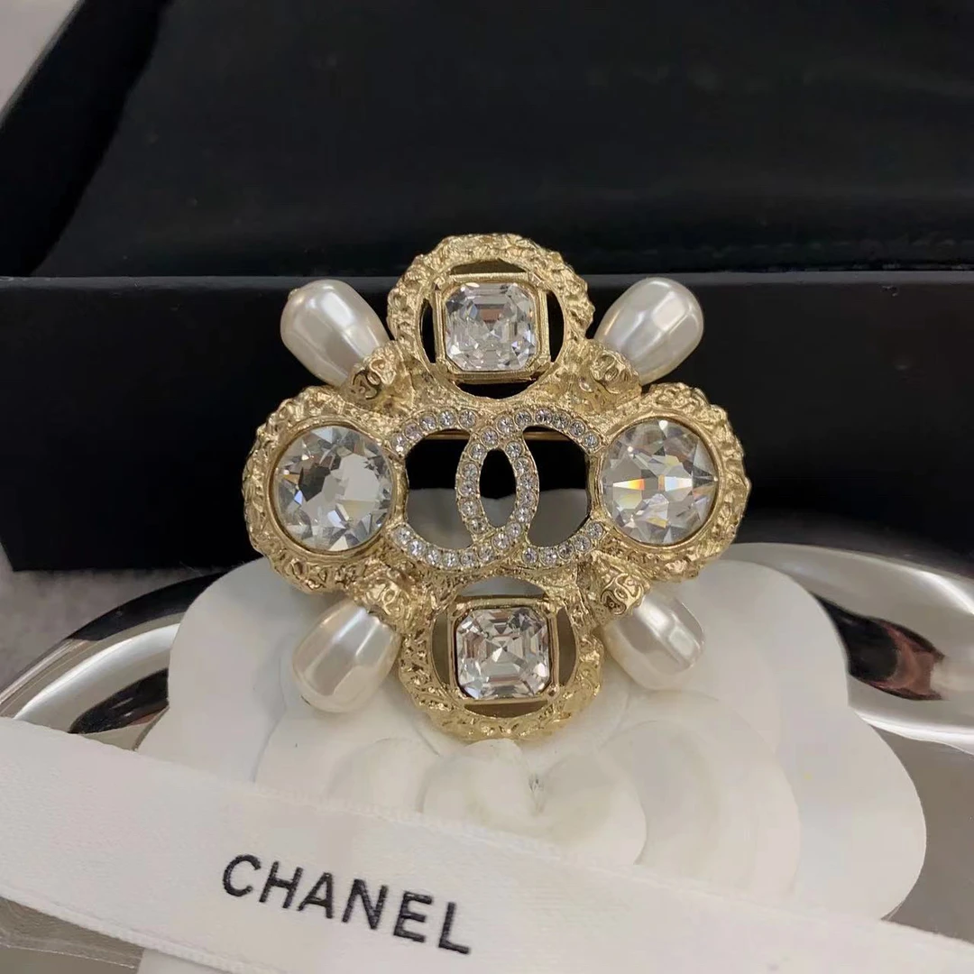未使用 Chanel/香奈儿 百搭款方糖公主方圆钻珍珠胸针22C