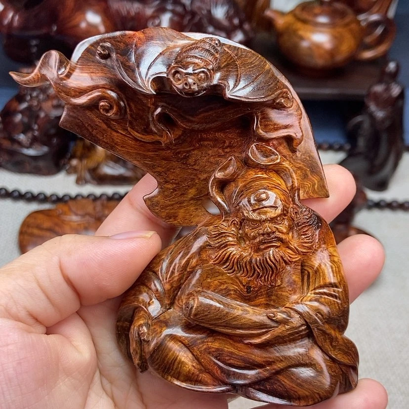 【闪购商品】花梨木类端景台亮***3钟馗60克