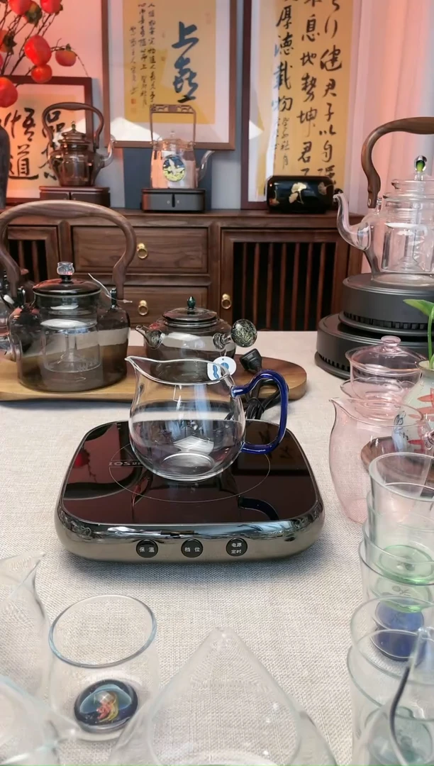 【闪购商品】玻璃蓝色澄然