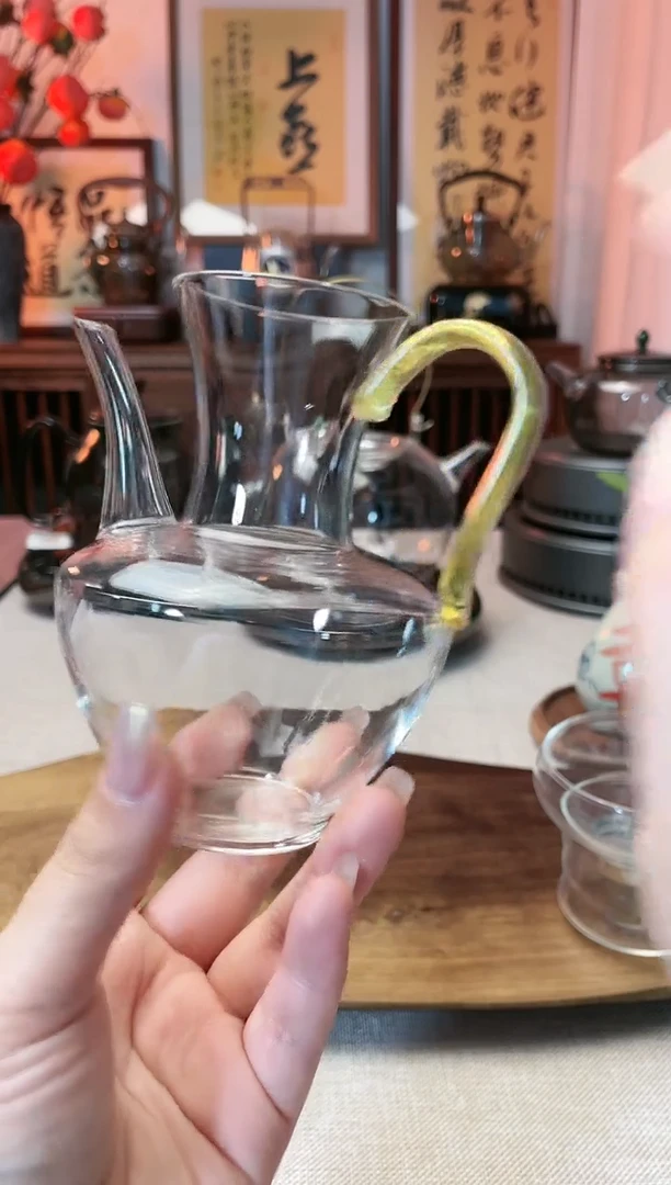 【闪购商品】玻璃黄色悄然
